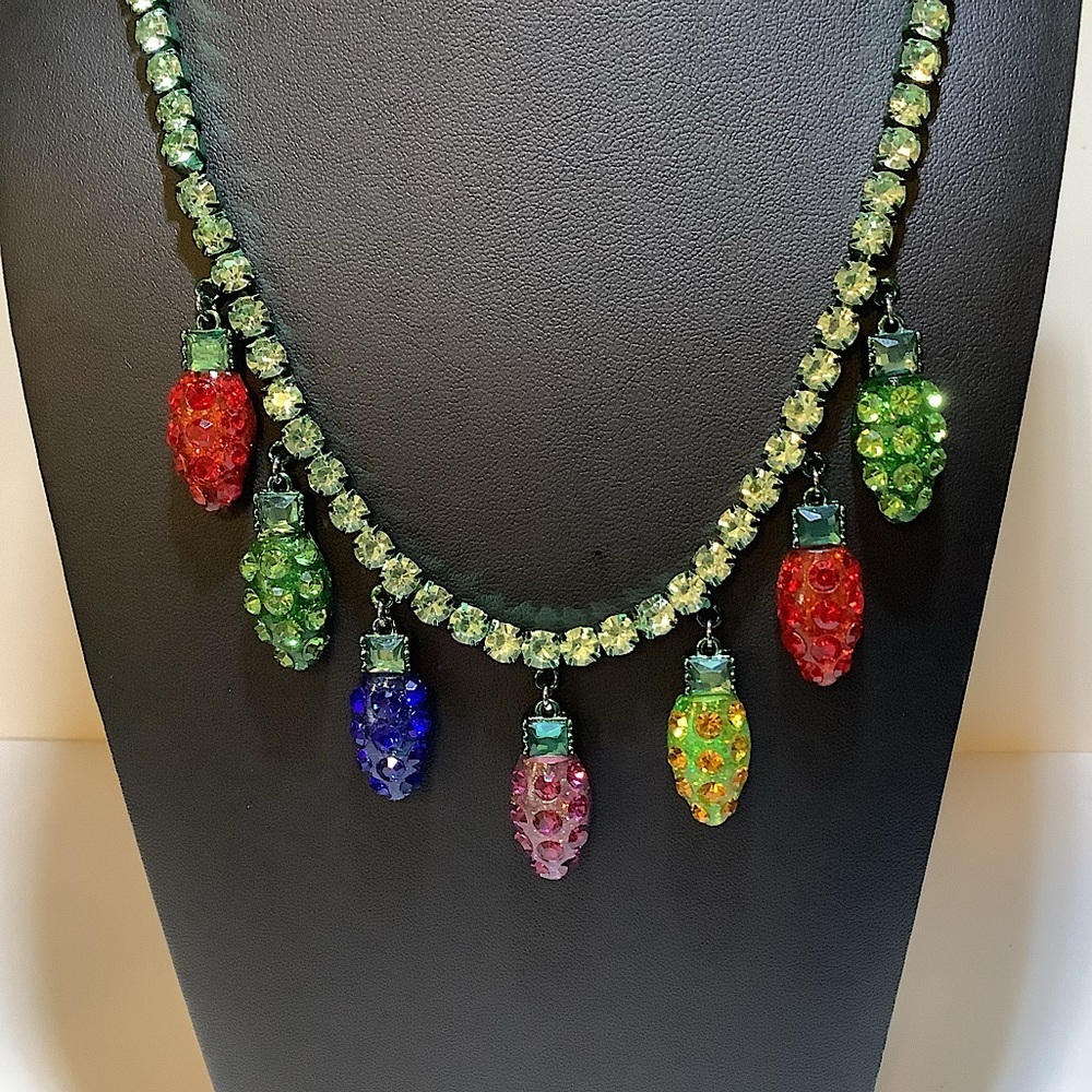 Betsey Johnson Jingle Bell Bling Christmas Lights Necklace New - Picture 3 of 4
